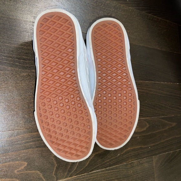 White checkered vans - Picture 5 of 7